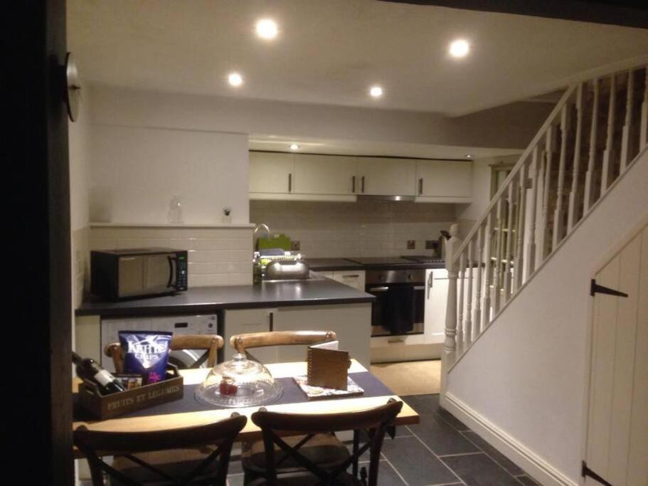 Honeysuckle Cottage Longnor  외부 사진